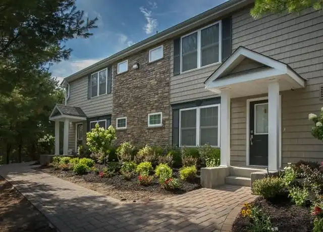 Property at 2006 Vista View Dr Unit 2006, Farmingville, NY, 11738, 2 beds, 2 baths, [object Object]