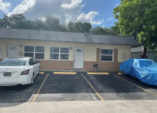 Property at 3930 NW 30th Ter, Lauderdale Lakes, FL, 33309, 2 beds, 1 bath, [object Object]