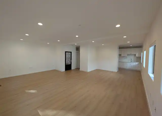 Property at 1111 S La Peer Dr, Los Angeles, CA, 90035, 4 beds, 3 baths, [object Object]