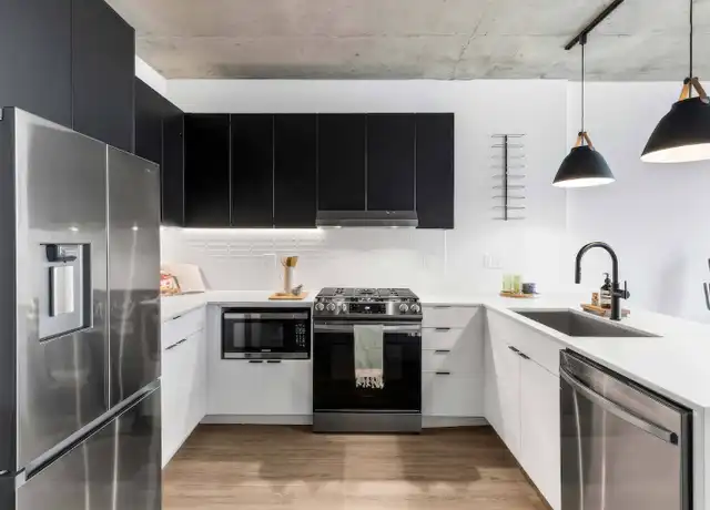 Property at 200 N Elizabeth St, Chicago, IL, 60607, 1 bed, 1 bath, [object Object]