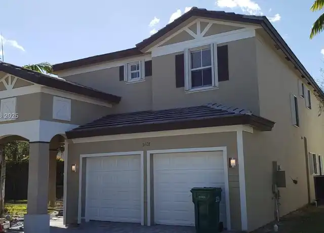 Property at 3608 NE 1st St, Homestead, FL, 33033, 5 beds, 2.5 baths, [object Object]