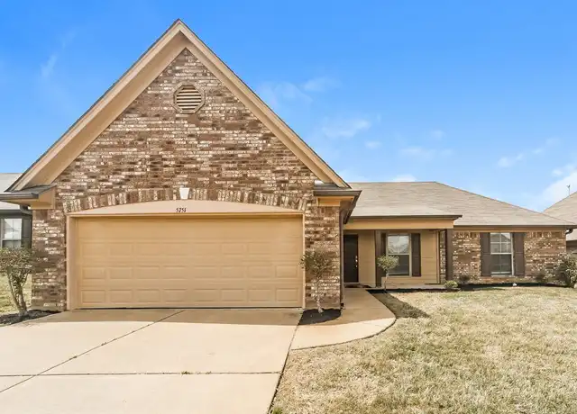 Property at 5751 Broadway Dr W, Southaven, MS, 38672, 3 beds, 2 baths, [object Object]