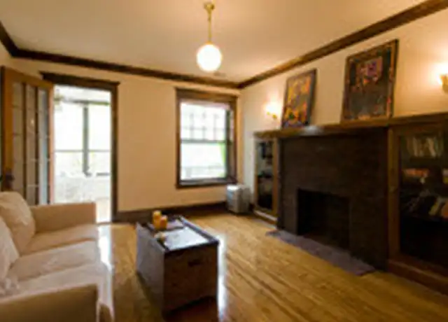 Property at 3711 N Fremont St Unit 2, Chicago, IL, 60613, 3 beds, 2 baths, [object Object]
