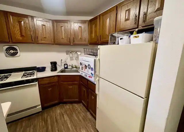 Property at 2636 S Logan Ave Unit 101, Milwaukee, WI, 53207, 1 bed, 1 bath, [object Object]