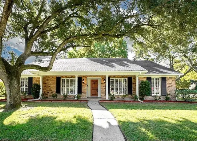 Property at 8319 Burning Hills Dr, Houston, TX, 77071, 5 beds, 2.5 baths, [object Object]
