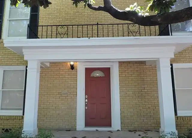 Property at 1911 Rockridge Ter, Fort Worth, TX, 76110, 2 beds, 1.5 baths, [object Object]