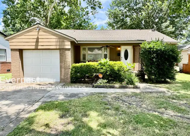 Property at 2547 S Pittsburg Ave, Tulsa, OK, 74114, 3 beds, 2 baths, [object Object]