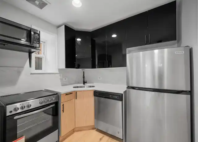 Property at 2486 Hughes Ave Unit 9, Bronx, NY, 10458, 2 beds, 1 bath, [object Object]