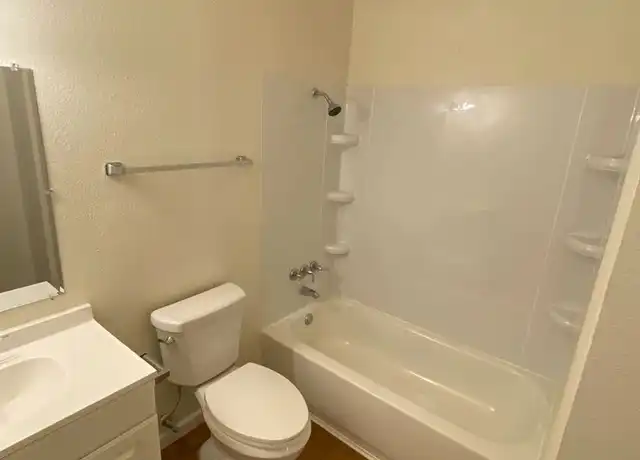 Property at 1015 SW Garfield Ave Unit 11, Topeka, KS, 66604, 2 beds, 1 bath, [object Object]