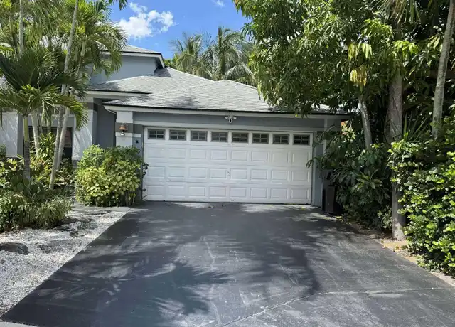 Property at 5065 Willow Pond Rd W, West Palm Beach, FL, 33417, 3 beds, 2.5 baths, [object Object]