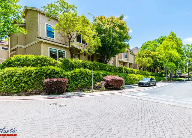 Property at 982 La Mesa Ter Unit A, Sunnyvale, CA, 94086, 2 beds, 2.5 baths, [object Object]