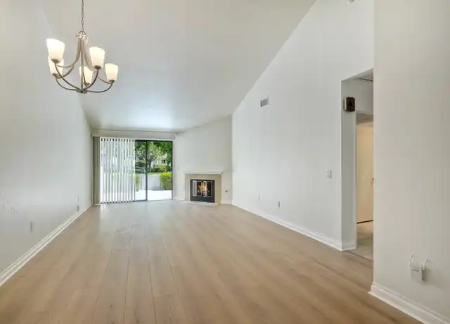 Property at 1956 Sandstone Vista Ln Unit 1, Encinitas, CA, 92024, 2 beds, 2 baths, [object Object]
