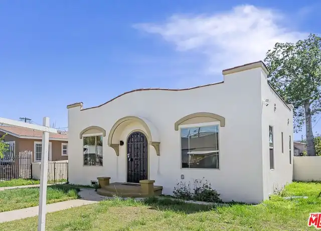 Property at 1622 W 66th St, Los Angeles, CA, 90047, 2 beds, 1 bath, [object Object]