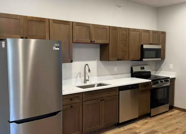 Property at 600 Hickory St Unit 8, Gilman, WI, 54433, 1 bed, 1 bath, [object Object]