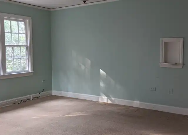 Property at 706 Adeline St Unit 8, Hattiesburg, MS, 39401, 1 bed, 1 bath, [object Object]