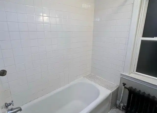 Property at 1925 N Prospect Ave Unit I, Milwaukee, WI, 53202, 2 beds, 1 bath, [object Object]