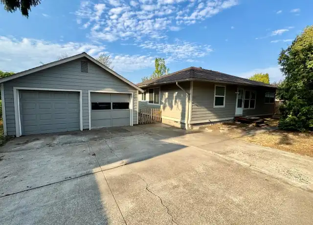 Property at 915 NW Sycamore Ave, Corvallis, OR, 97330, 3 beds, 2 baths, [object Object]