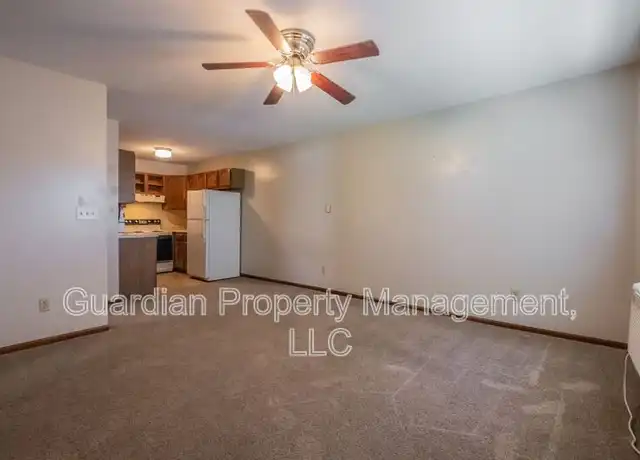 Property at 1104 N Walnut St Unit D, Maryville, MO, 64468, 1 bed, 1 bath, [object Object]