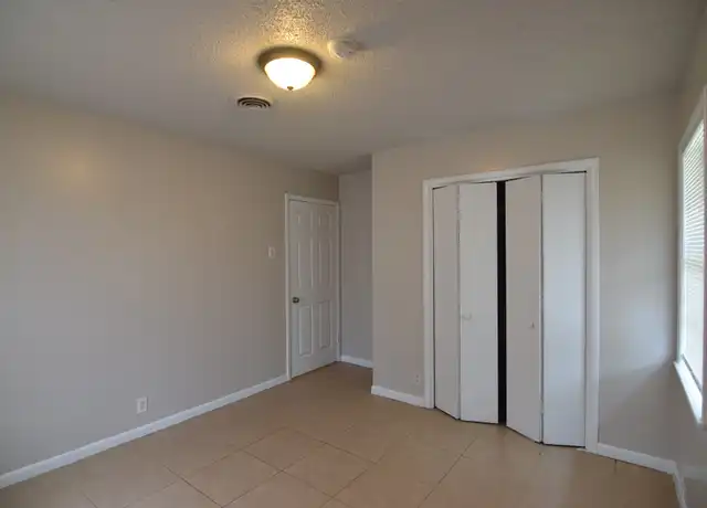 Property at 3301 Hickory Rd, Temple, TX, 76502, 3 beds, 2 baths, [object Object]