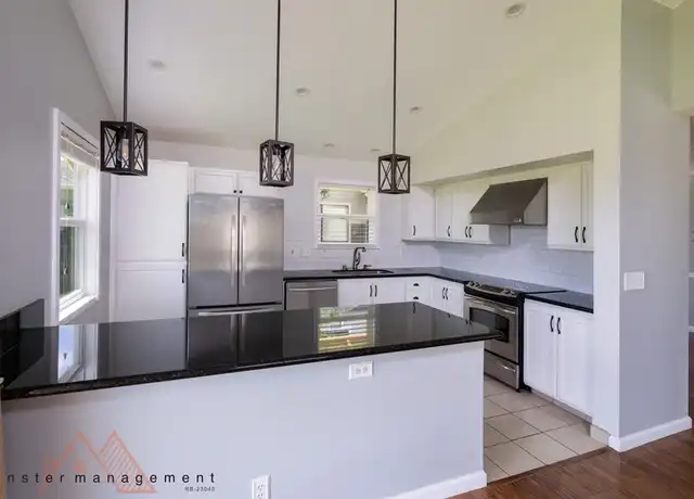 Property at 94-1037 Kaloli Loop, Waipahu, HI, 96797, 3 beds, 2.5 baths, [object Object]