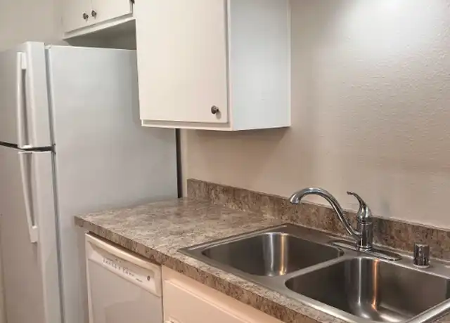 Property at 1132 Meta St Unit 10, Ventura, CA, 93001, 1 bed, 1 bath, [object Object]