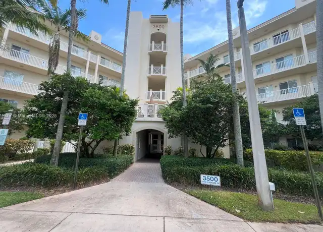 Property at 3500 Oaks Clubhouse Dr #207, Pompano Beach, FL, 33069, 3 beds, 2 baths, [object Object]