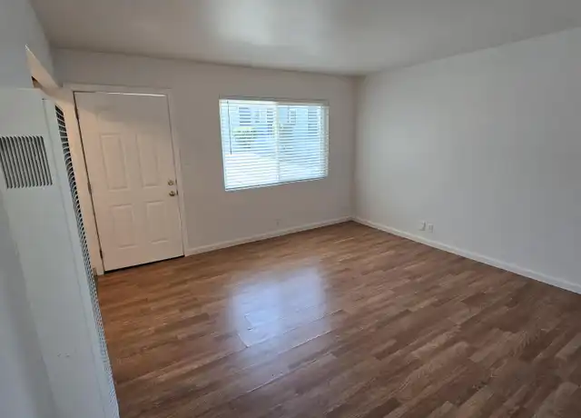 Property at 9240 MacArthur Blvd, Oakland, CA, 94605, 1 bed, 1 bath, [object Object]