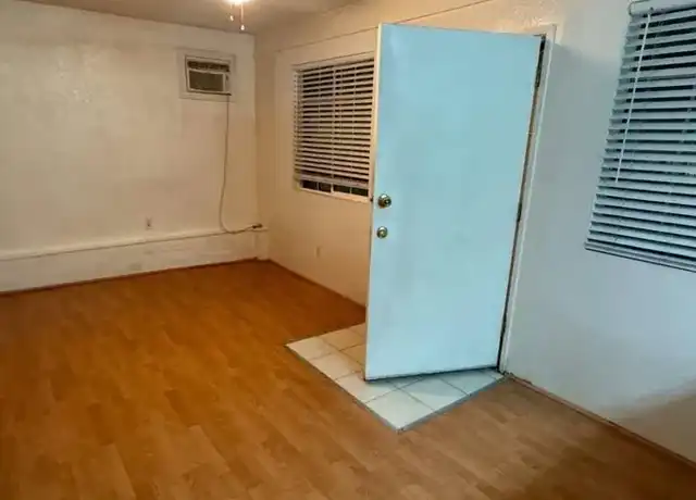 Property at 649 W Washington Blvd, Pasadena, CA, 91103, 1 bed, 1 bath, [object Object]