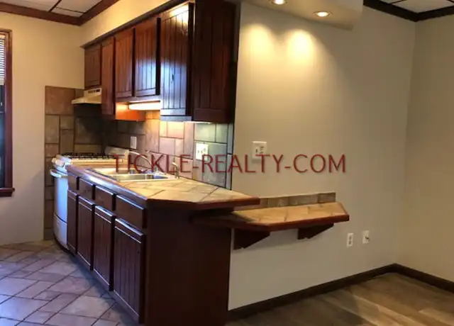 Property at 213 Meigs St Unit 217- 1, Rochester, NY, 14607, 1 bed, 1 bath, [object Object]