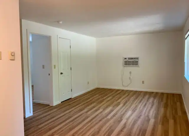 Property at 2550 W Palouse St, Boise, ID, 83705, 1 bed, 1 bath, [object Object]