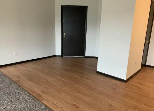 Property at 625 Meadow Ln, Burlington, WI, 53105, 3 beds, 1.5 baths, [object Object]