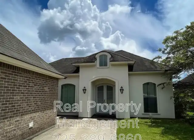 Property at 10950 Hillpark Ave, Baton Rouge, LA, 70810, 4 beds, 3 baths, [object Object]