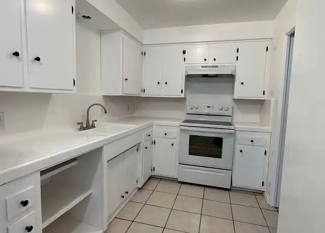 Property at 3920 Christmas Tree Ln Unit 4614, Bakersfield, CA, 93306, 2 beds, 2 baths, [object Object]