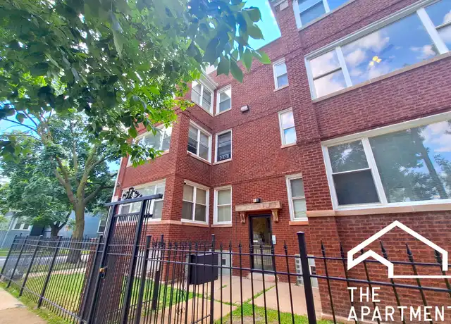 Property at 5606 W Thomas St Unit 1, Chicago, IL, 60651, 2 beds, 1 bath, [object Object]
