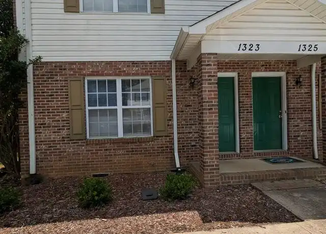 Property at 1323 14th Street Dr NE, Hickory, NC, 28601, 2 beds, 1.5 baths, [object Object]