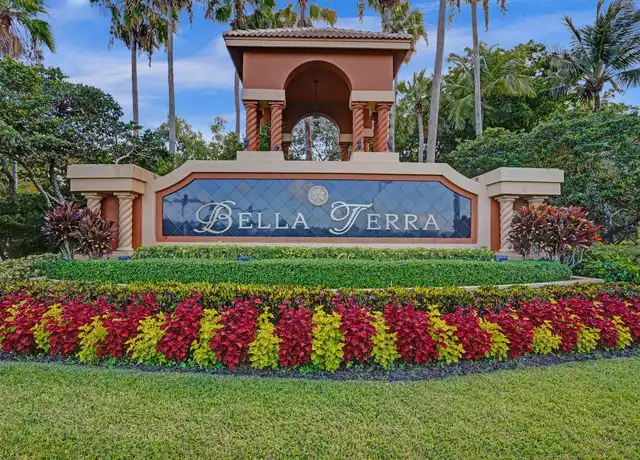 Property at 162 Bella Vista Way, Royal Palm Beach, FL, 33411, 5 beds, 3 baths, [object Object]