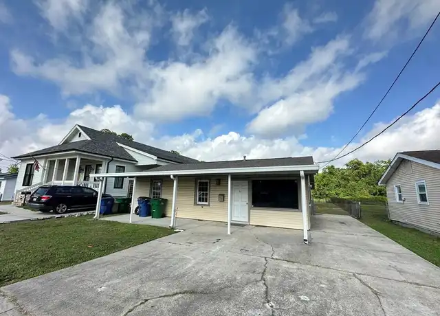 Property at 30 Mason St, Gretna, LA, 70053, 3 beds, 1 bath, [object Object]