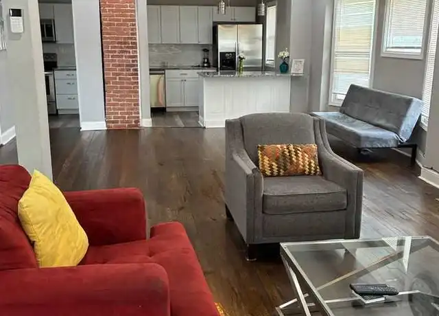 Property at 2821 Park Ave, Kansas City, MO, 64109, 1 bed, 1 bath, [object Object]