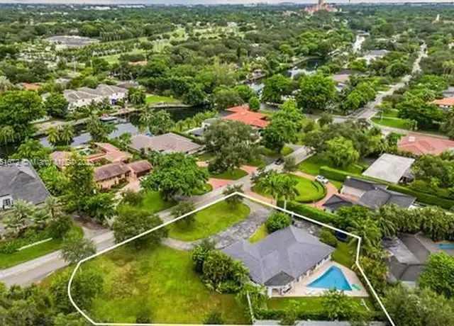 Property at 4825 Granada Blvd, Coral Gables, FL, 33146, 3 beds, 2.5 baths, [object Object]
