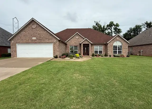 Property at 5203 S Brooks Cir, Rogers, AR, 72758, 4 beds, 2.5 baths, [object Object]