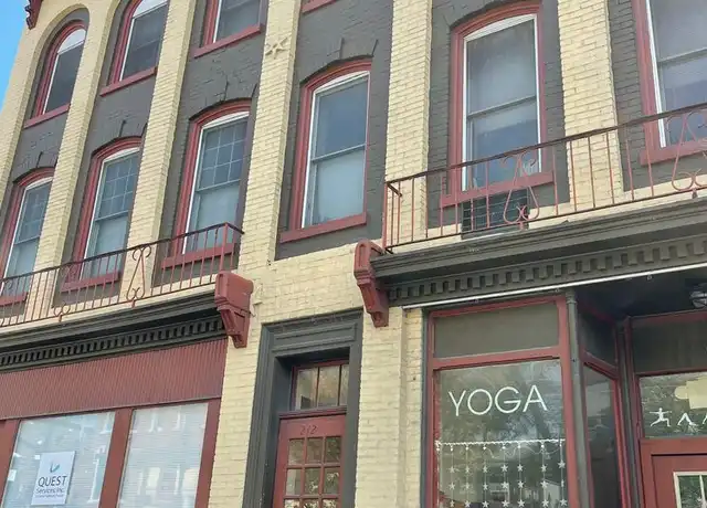 Property at 210 W High St Unit 5, Bellefonte, PA, 16823, 1 bed, 1 bath, [object Object]