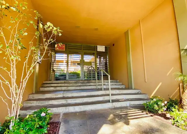 Property at 351 S. Manhattan Pl - 351 S Manhattan Pl, Los Angeles, CA, 90020, 1 bed, 1 bath, [object Object]