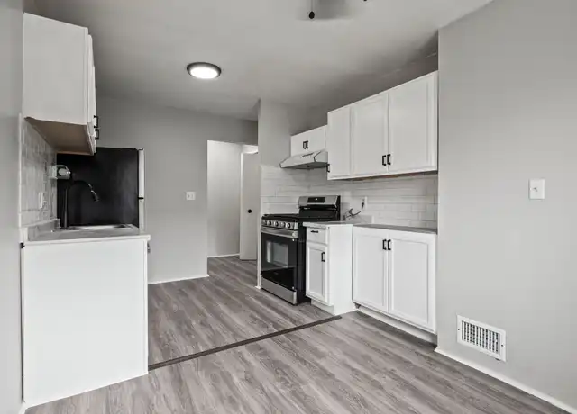 Property at 11406 Goddard Ct, Taylor, MI, 48180, 2 beds, 1.5 baths, [object Object]