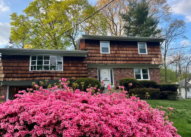 Property at 101 Hillcrest Rd, Hartsdale, NY, 10530, 4 beds, 2.5 baths, [object Object]