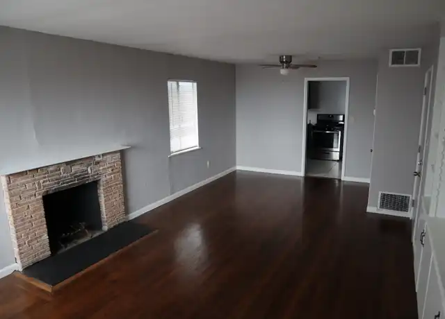Property at 6518 Outlook Ave Unit 4, Oakland, CA, 94605, 2 beds, 1 bath, [object Object]