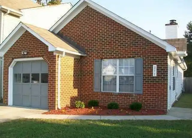 Property at 377 Pear Ridge Cir, Newport News, VA, 23602, 2 beds, 2 baths, [object Object]