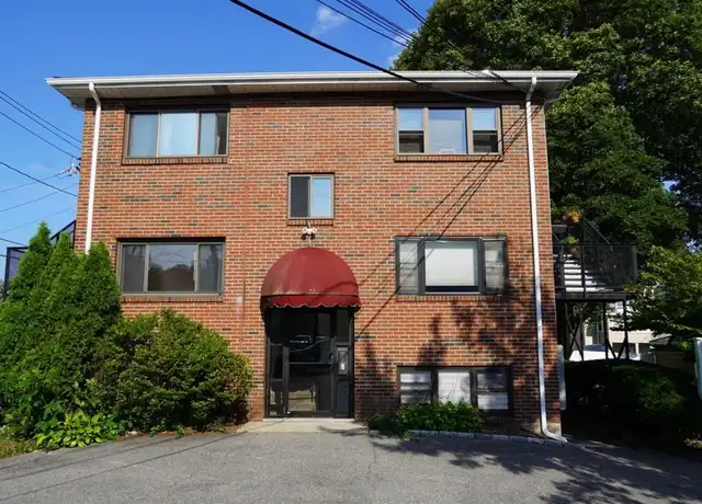 Property at 2 Winthrop St #3, Watertown, MA, 02472, 2 beds, 1 bath, [object Object]