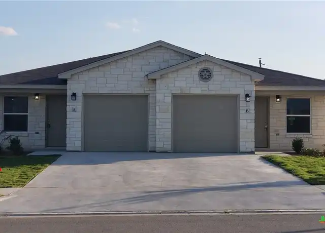 Property at 202 Lowes Blvd, Killeen, TX, 76542, 3 beds, 2 baths, [object Object]