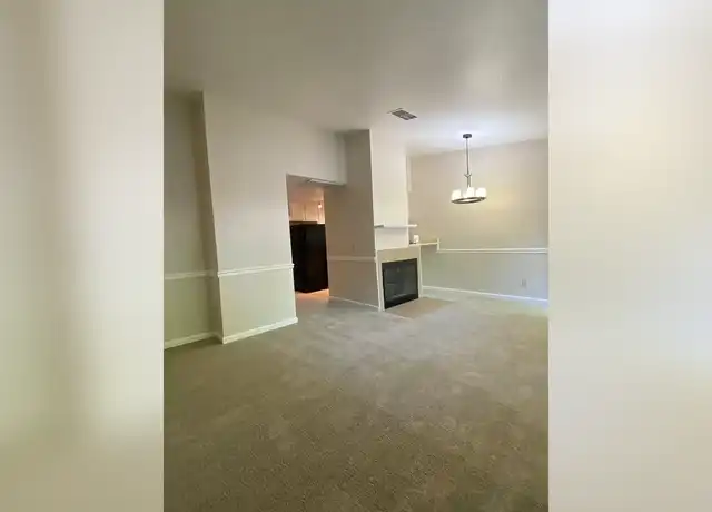 Property at Country Lane Apartments - 5909 Country Ln, Citrus Heights, CA, 95621, 1 bed, 1 bath, [object Object]