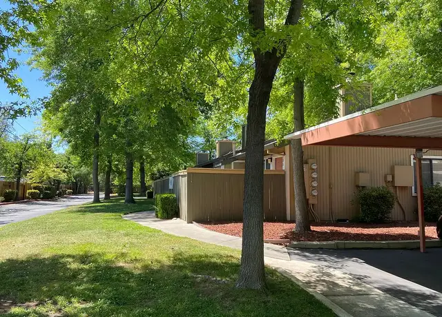 Photo of 5909 Country Ln, Citrus Heights, CA 95621